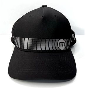 Travis Mathew golf men’s adjustable hat